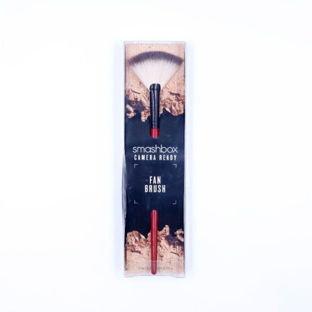 Smashbox - Camera Ready Fan Brush